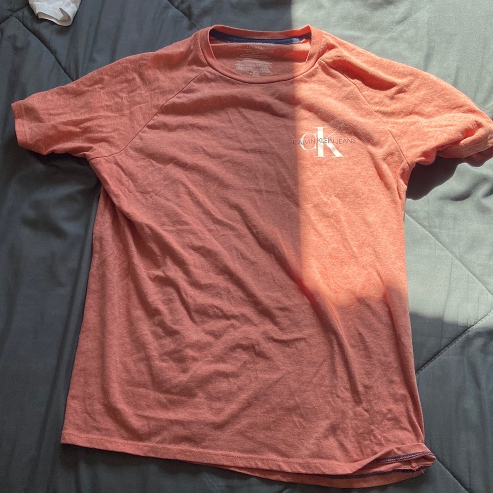 Calvin Klein tshirt